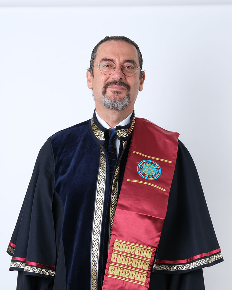 Prof.Dr.CÜNEYT ÖZAKIN Profil Fotoğrafı