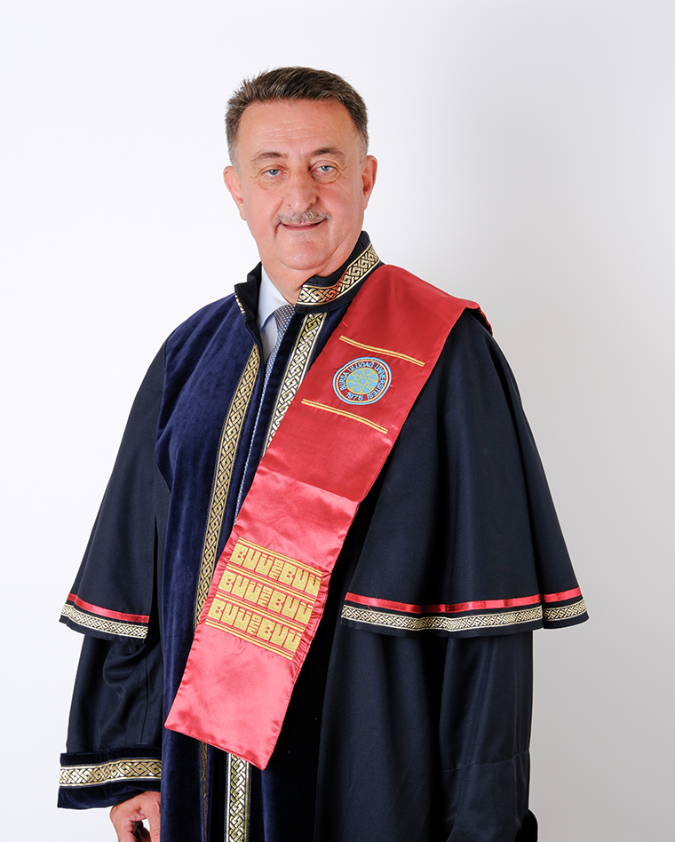 Prof.Dr.İRFAN KIRIŞTIOĞLU Profil Fotoğrafı